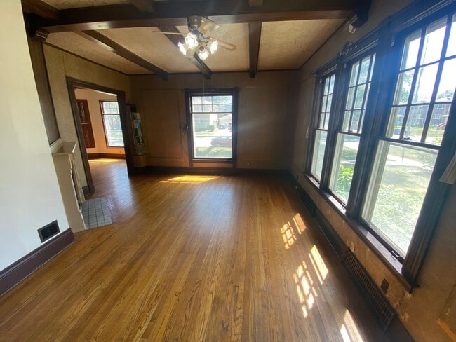property at 1544 D St