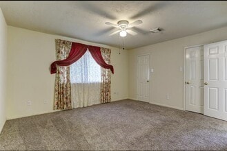 3306 Signal Hill Dr in Friendswood, TX - Building Photo - Building Photo