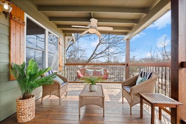 912 E 51st St in Austin, TX - Building Photo - Building Photo