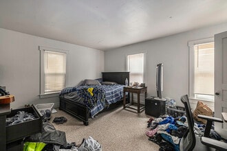 515 S 4th Ave in Ann Arbor, MI - Building Photo - Building Photo