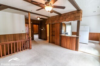 1000 Osage St in Manhattan, KS - Building Photo - Building Photo