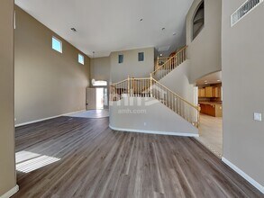 10820 Canisteo St in Las Vegas, NV - Foto de edificio - Building Photo