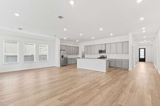 18211 Saffron Sun St in Conroe, TX - Building Photo - Building Photo