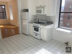 East 38th Street, Unit 5B in New York, NY - Building Photo - Building Photo