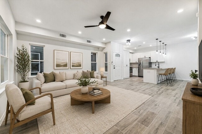 978 Marjorie St in Houston, TX - Building Photo - Building Photo