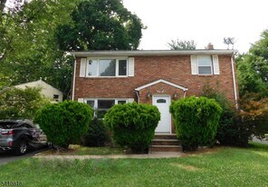 62 Mercer Ave in North Plainfield, NJ - Building Photo
