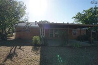 4110 Larchmont Pl photo'