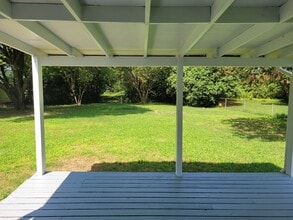 21612 Hudson St in South Chesterfield, VA - Foto de edificio - Building Photo