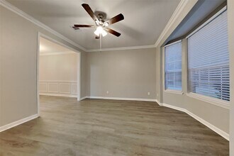 5202 Heathervale Ct in Houston, TX - Building Photo - Building Photo