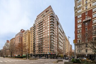 The New West in New York, NY - Foto de edificio - Building Photo