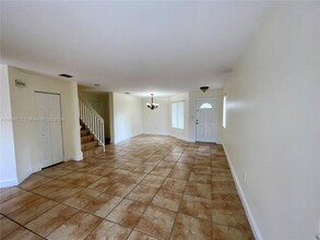 16414 SW 73rd Ln in Miami, FL - Building Photo - Building Photo