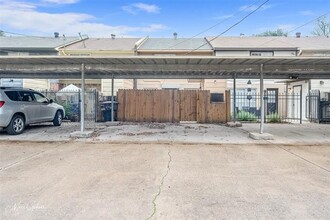 251 E Stephenson St in Shreveport, LA - Building Photo - Building Photo