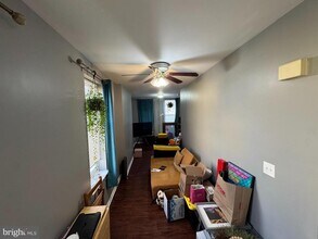 422 W Huntingdon St in Philadelphia, PA - Building Photo - Building Photo