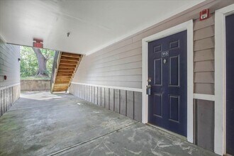 3000 S Adams St in Tallahassee, FL - Foto de edificio - Building Photo