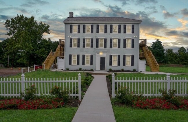 539 Gravel Pike