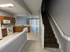 1093 Woodfield Rd in Greenacres, FL - Building Photo - Building Photo