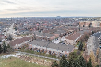 Heartland South Townhomes in Mississauga, ON - Building Photo - Building Photo