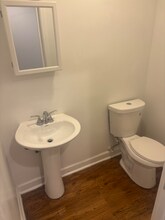 7725 S Kingston Ave in Chicago, IL - Foto de edificio - Building Photo