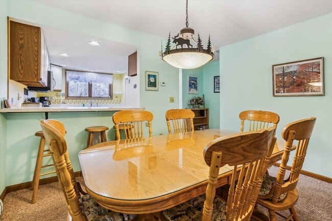 136 Glazebrook, Unit Glazebrook J4 in Killington, VT - Building Photo - Building Photo