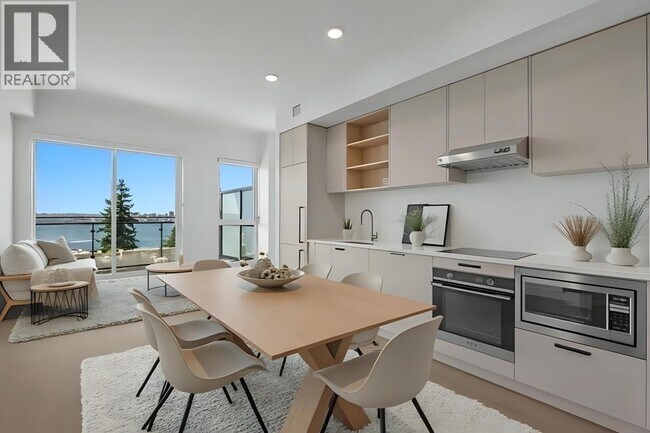 property at 422 E 3rd St