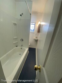 2611 W Fairmount Ave photo'