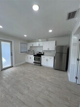 1333 NE 5th Terrace in Fort Lauderdale, FL - Building Photo - Building Photo