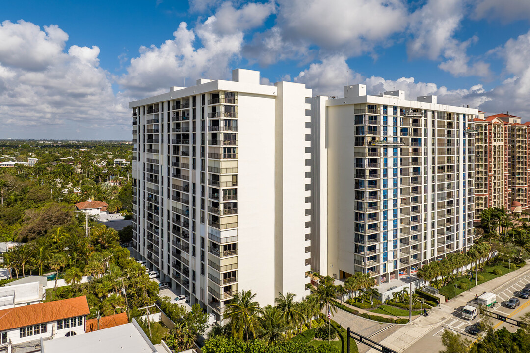 Shore Club Condominiums in Fort Lauderdale, FL - Building Photo