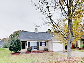 1709 Jeffrey Bryan Dr in Charlotte, NC - Building Photo