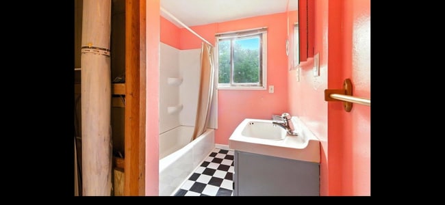 property at 3116 Pocahontas Rd