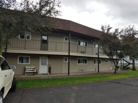 2006 21 3/8 Street, Unit 410 in Rice Lake, WI - Building Photo