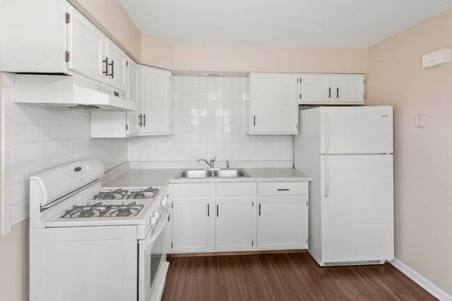 11212 1st St in Mokena, IL - Building Photo - Building Photo