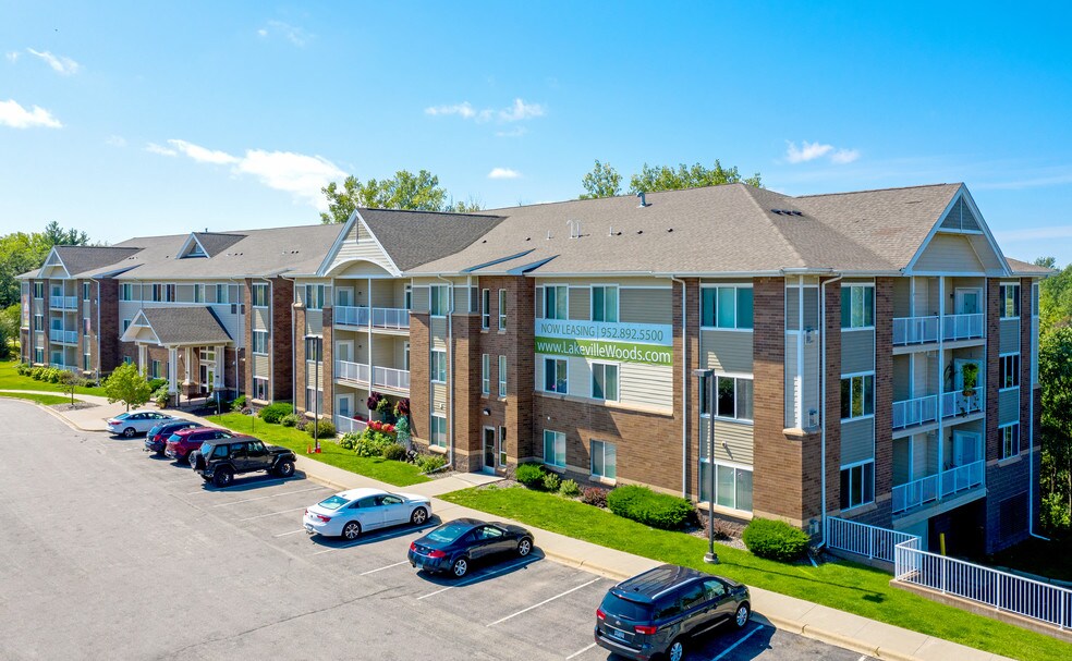 Crossroads Commons Apartments Lakeville, MN Apartments For Rent