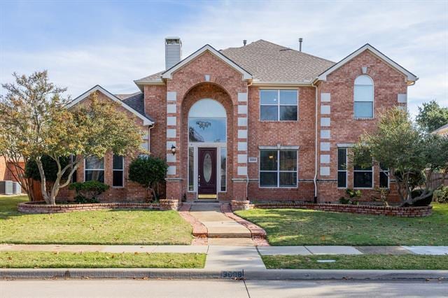 3008 Chippenham Dr in Plano, TX - Foto de edificio