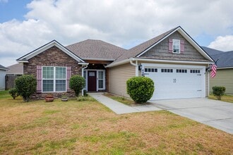 4086 Glen Laurel Dr E in Valdosta, GA - Building Photo - Building Photo