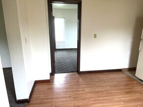610 W 19th St, Unit 2 in Erie, PA - Building Photo - Building Photo