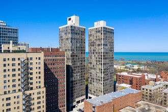 Lincoln Park Condos in Chicago, IL - Building Photo - Building Photo