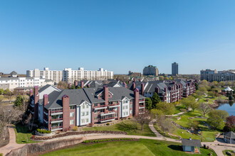 Village Homes at Centennial Lakes in Minneapolis, MN - Building Photo - Building Photo