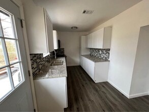 2222 Duchess Dr in Sherman, TX - Building Photo - Building Photo