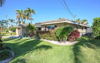 171 SW 51st Terrace in Cape Coral, FL - Building Photo - Building Photo