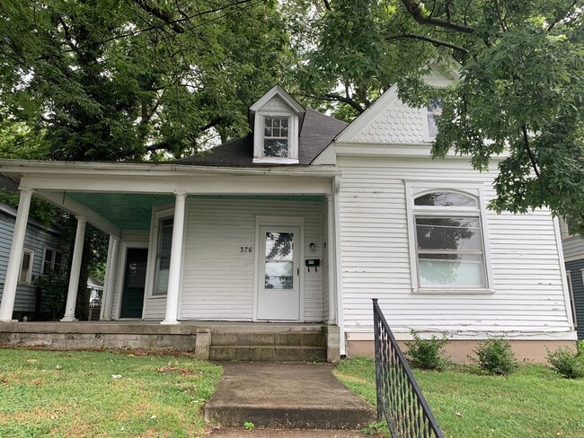 property at 376 Park Ave