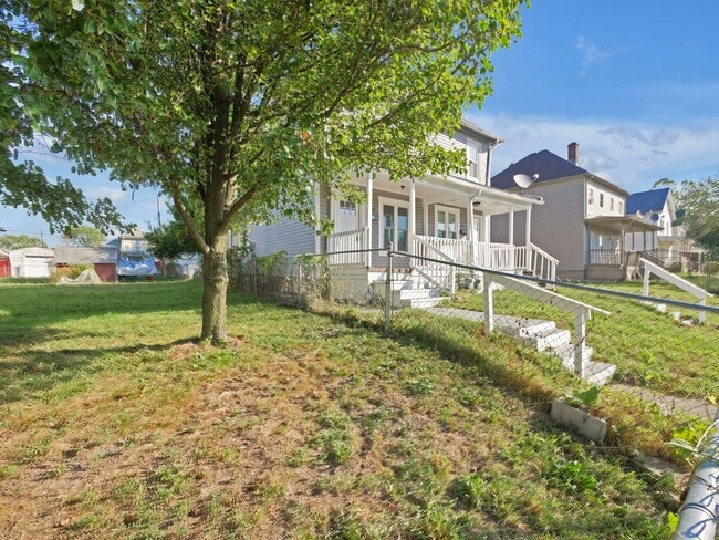 492 E Morrill Ave in Columbus, OH - Building Photo - Building Photo