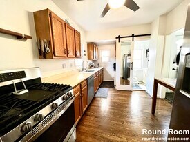 53 Henderson St, Unit 1 in Arlington, MA - Building Photo