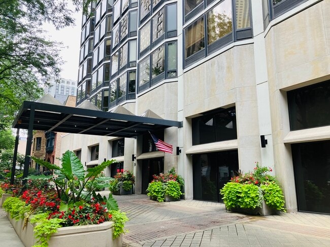 property at 50 E Bellevue Pl