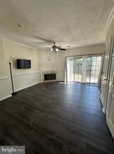 3009 McMaster Ct in Herndon, VA - Building Photo - Building Photo