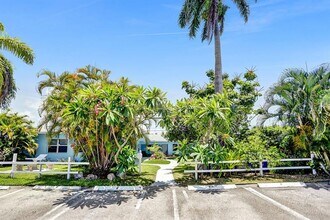 2695 SE 1st Ct in Pompano Beach, FL - Building Photo - Building Photo