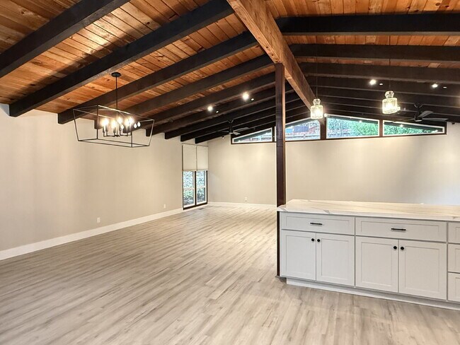1 Fawn Ln in Corte Madera, CA - Building Photo - Building Photo