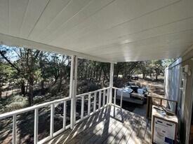 317 King William in Canyon Lake, TX - Building Photo