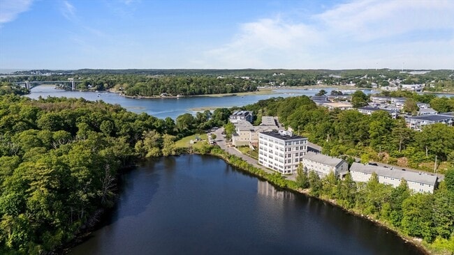 24 Cobblestone Ln in Gloucester, MA - Building Photo - Building Photo
