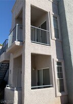 2201 Ramsgate Dr in Henderson, NV - Building Photo