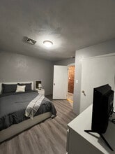24 Emmett St in Providence, RI - Building Photo - Building Photo